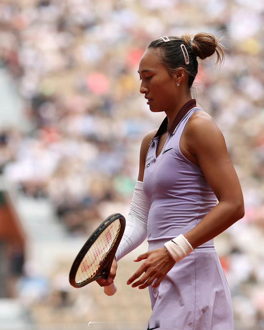 ​郑钦文报名温网🎾郑钦文法网后将参加草地赛季的三项赛事📍6月9日的WTA50