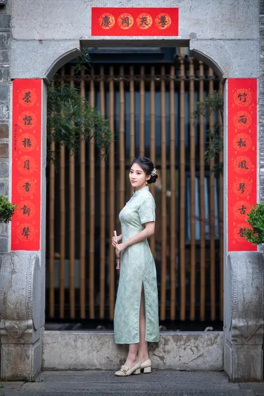 清朝休夫奇案：因体味引发的离婚风暴

乾隆年间一女子以“夫君狐臭刺鼻”诉请离婚，