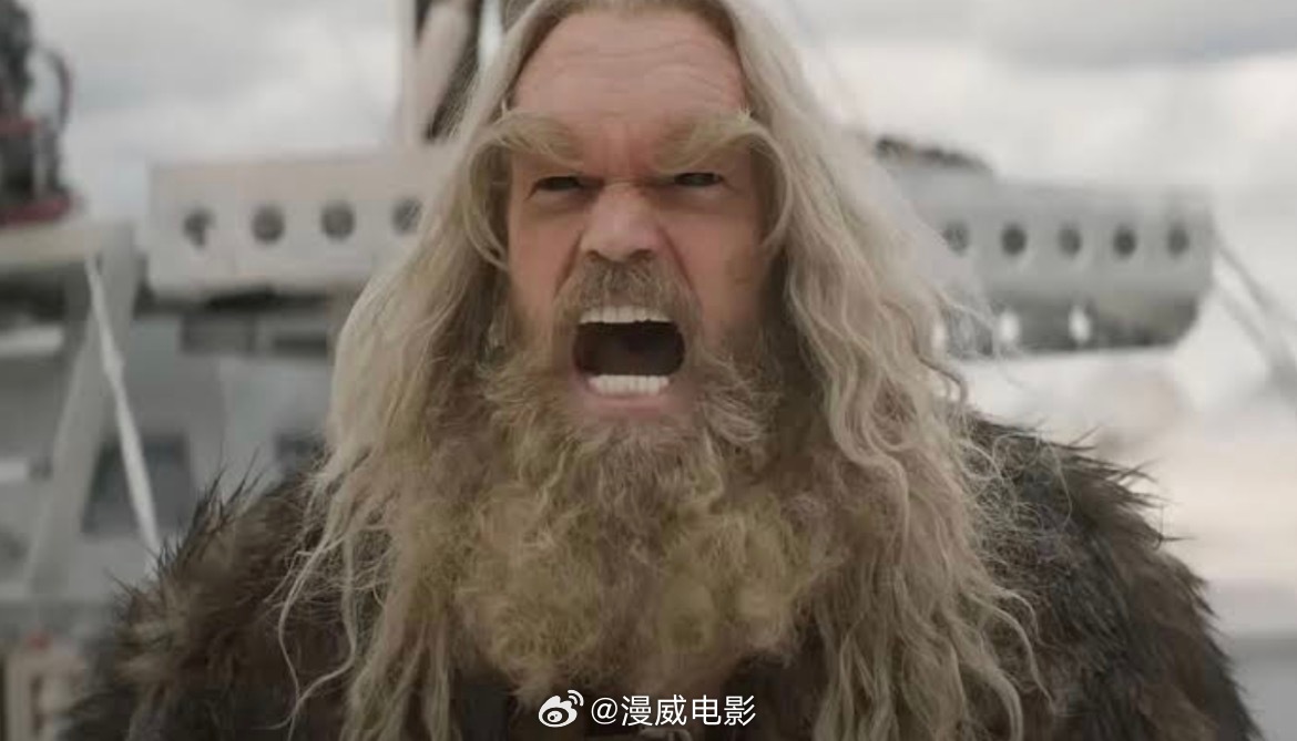 曾在《X战警》和《死侍与金刚狼》中饰演了剑齿虎的演员泰勒·梅恩，被诊断出患有乳腺
