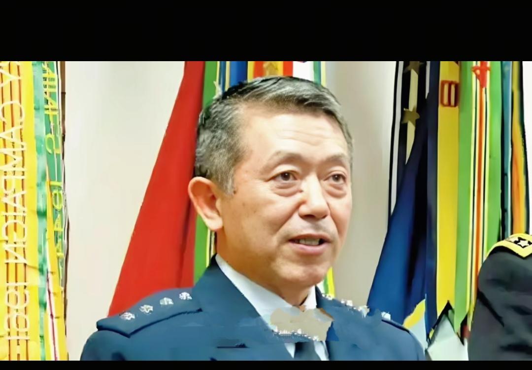 中国外交部重拳出击，宣布制裁日本前高官。
   12月15日， 中国外交部正式发