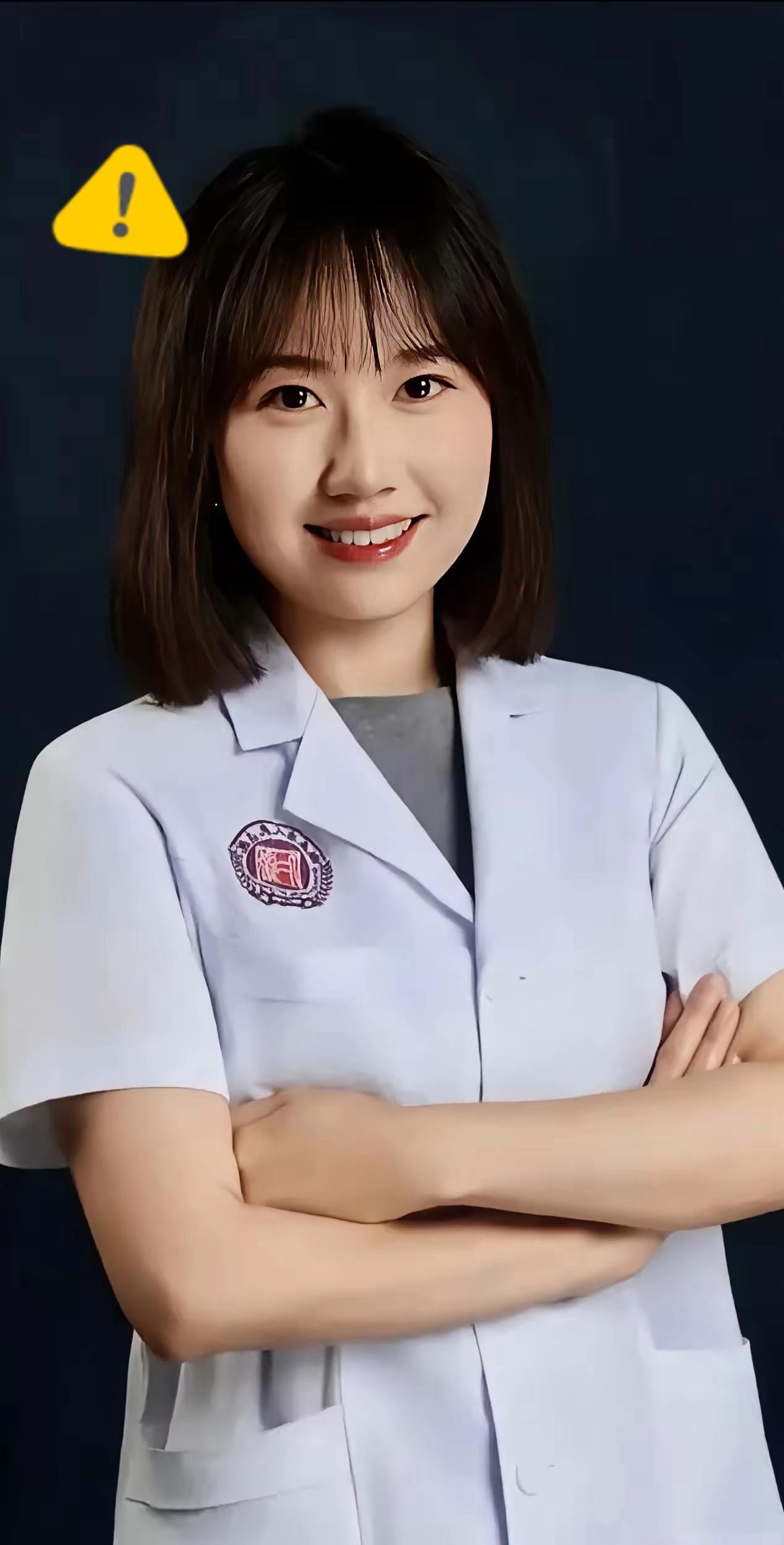 我敢说，
现在最坐立难安的绝对不是湖南省人民医院那两位涉事医生，而是

医院院长