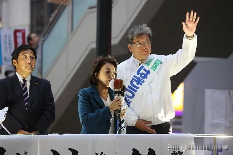 近30名日本议员窜台？这哪是访问，分明是组团玩火！
 
日本国会会期一结束，近3