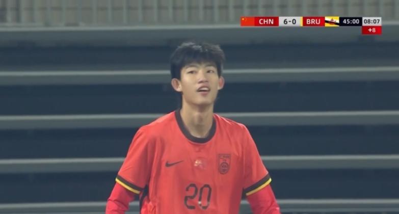 希望之星！半场6：0！国少真猛！

上一场是14：0，这场半场6：0，不知道今天