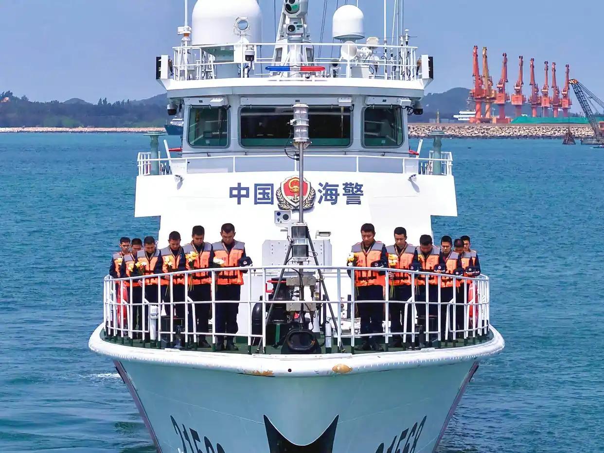 日菲傻眼：没想到搬起石头砸了自己的脚——中国海警局公告：中国海警将在台湾以东海域