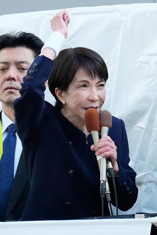日本在核红线边缘“切香肠”，东北亚不能再用幻想兜底

过去我们谈日本拥核，多以为