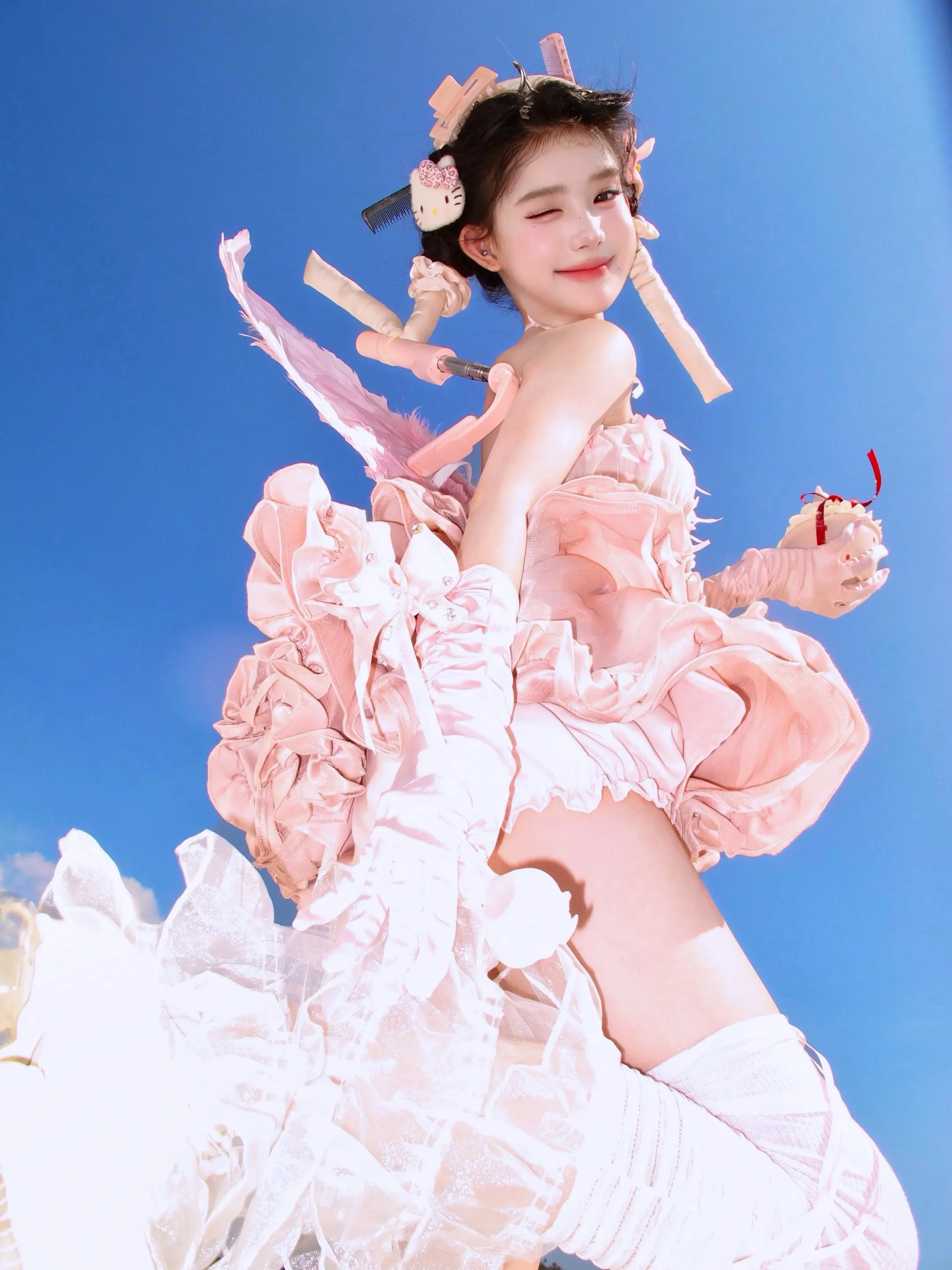 三亚这套我直接幻视美少女战士了。