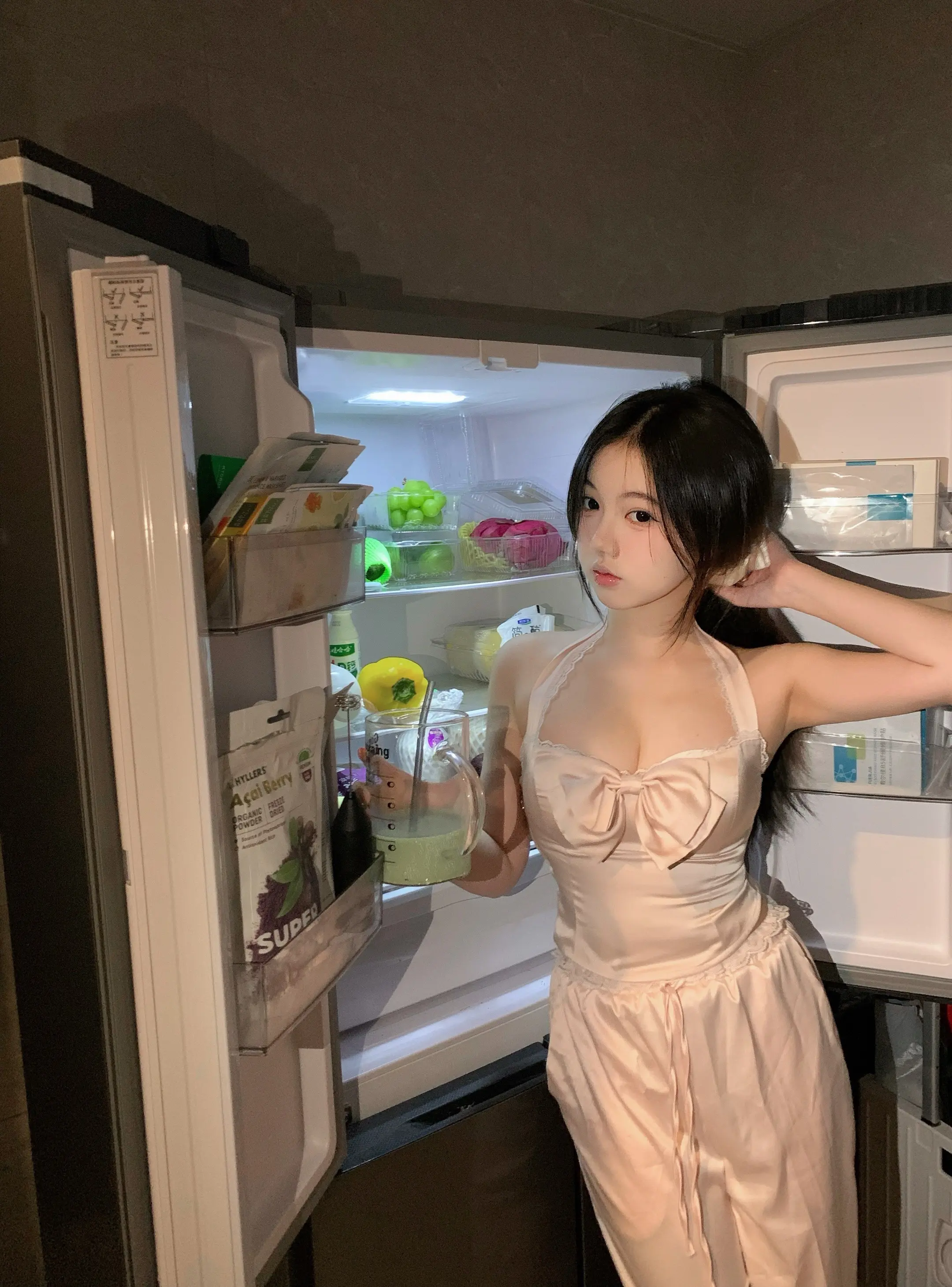亲爱的 我可以为你挡子弹还可以为你做酸奶碗