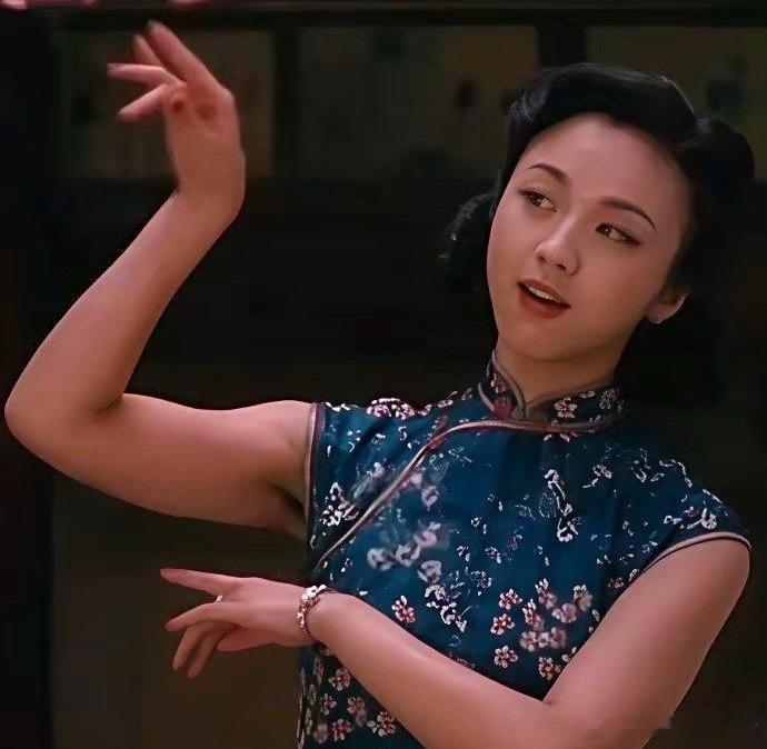 王佳芝的腋毛当时令人震惊，据说这是李安特地让汤唯留的 