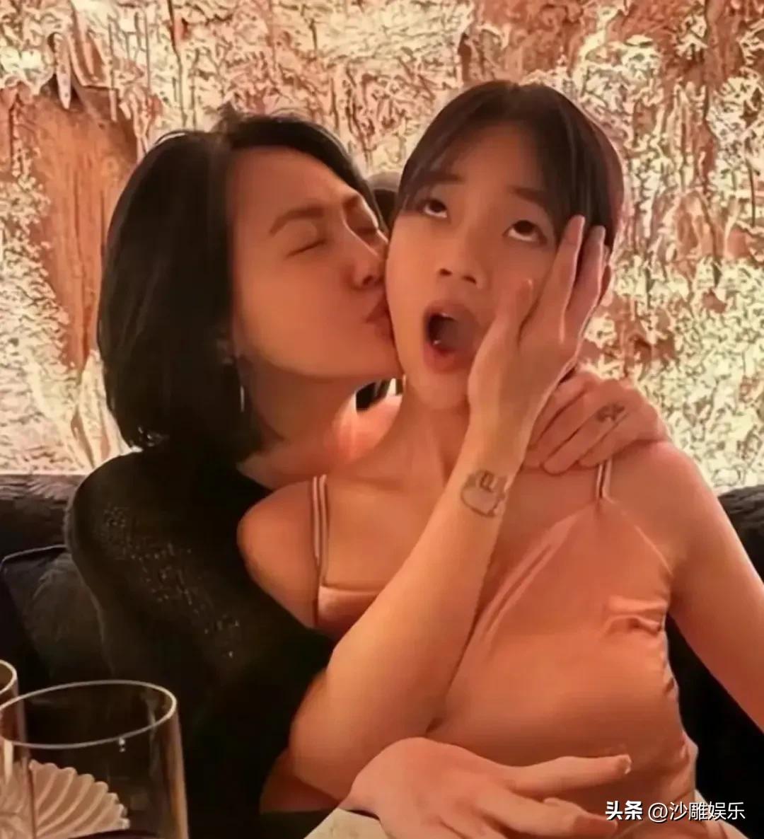 小S小女儿，霸气硬刚！


3月31日，要说现在网上谁最“刚”，那绝对非小S家的