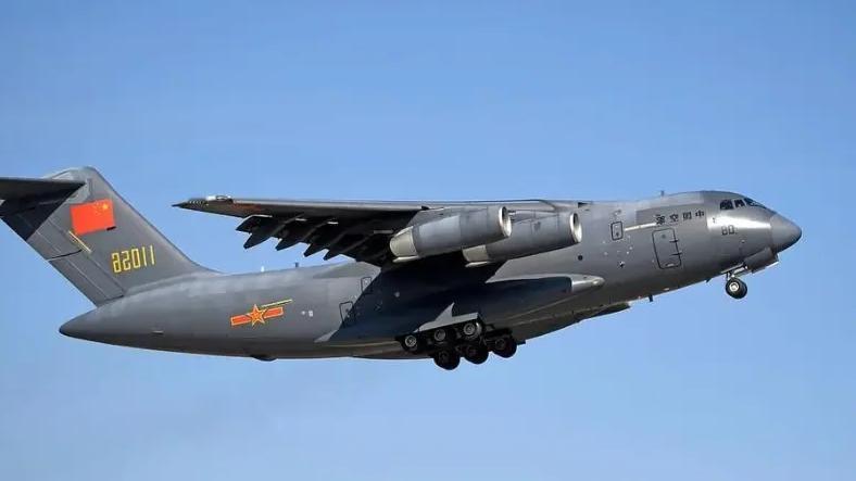 11架次解放军军机清晨出击，直扑西太平洋！

2月11日清晨7时44分起，台军方