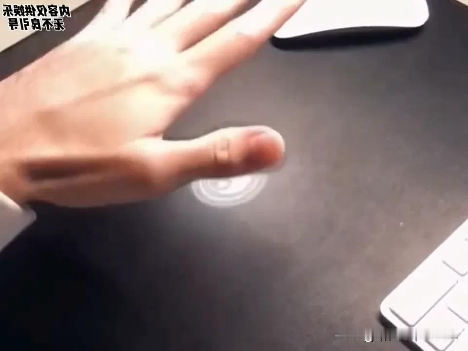 【提升记忆力的10个实用方法】 1️⃣ 冥想：静心冥想，提高专注力，增强记忆力。