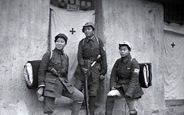 1998年北京老人去世，养女整理遗物吓得求助政府，那件旧棉袄里竟然藏着60年前惊