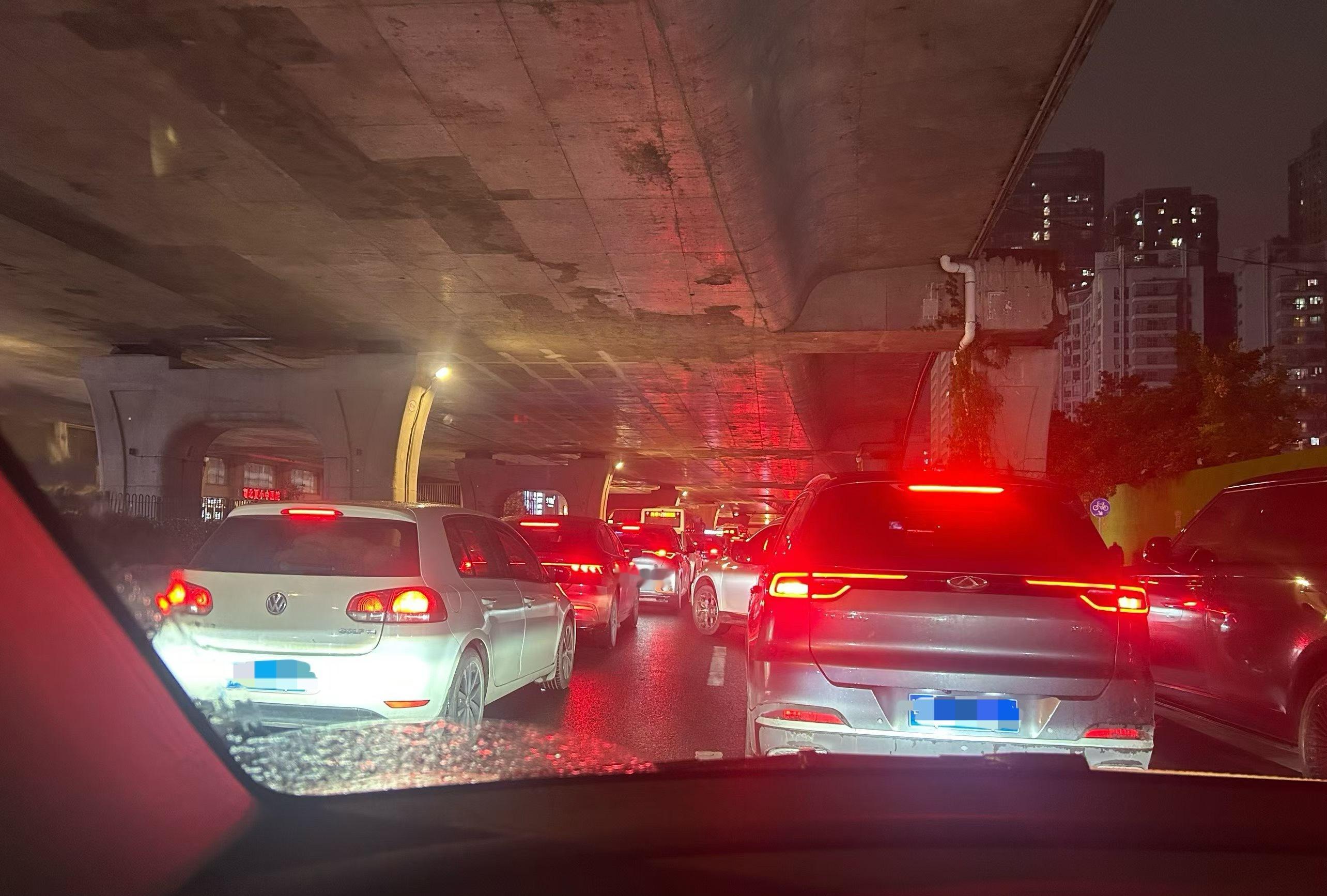 请找出图中的合法行为 ​​​