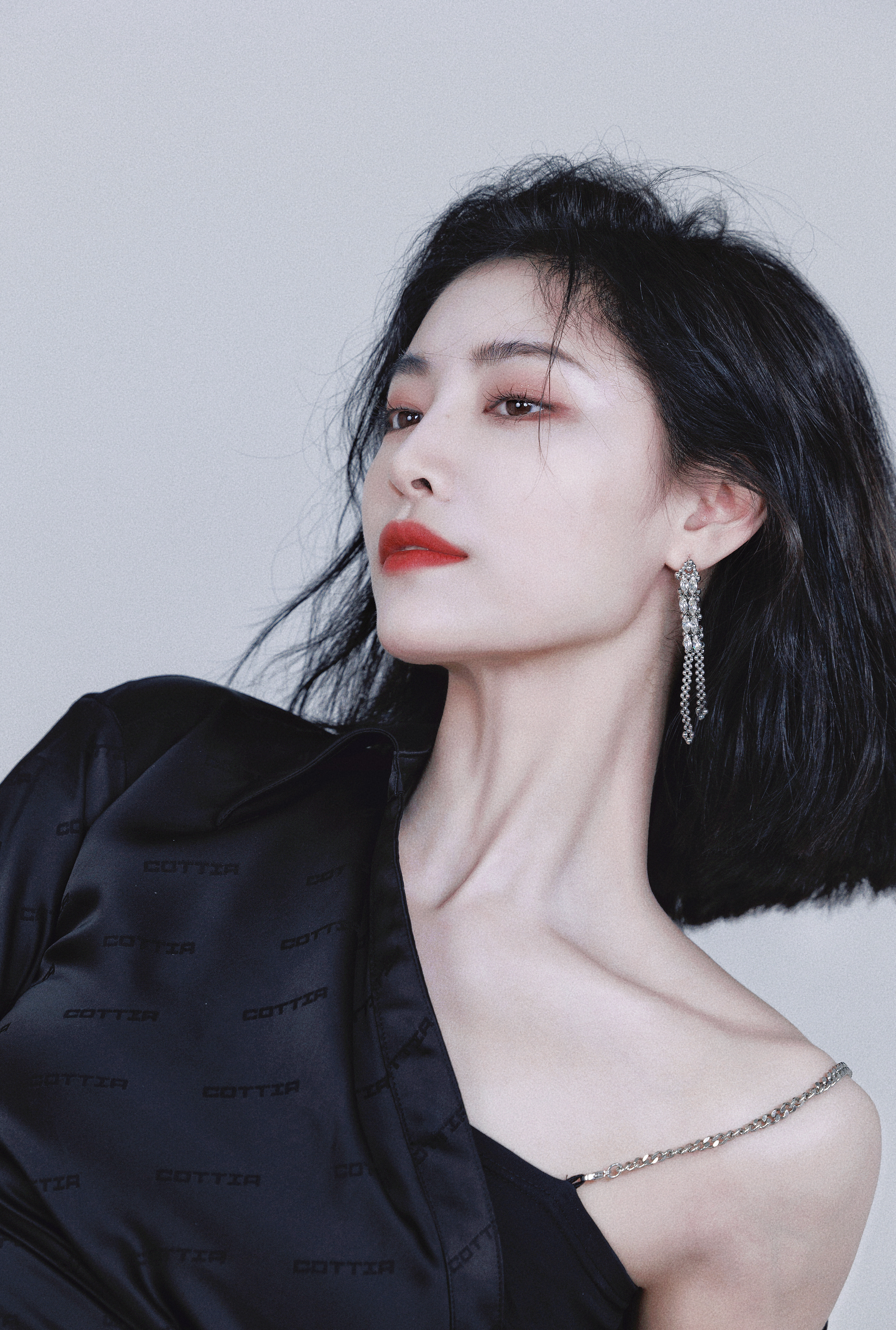 许佳琪  美腿玉足小脚脚，好欲啊，发射发射咯＞＞＞💕💕💕 
