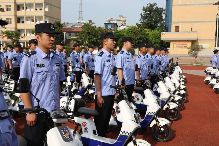 驻村辅警的作用与价值：

1，矛盾纠纷调解；
驻村辅警利用熟悉村情民意的优势，及