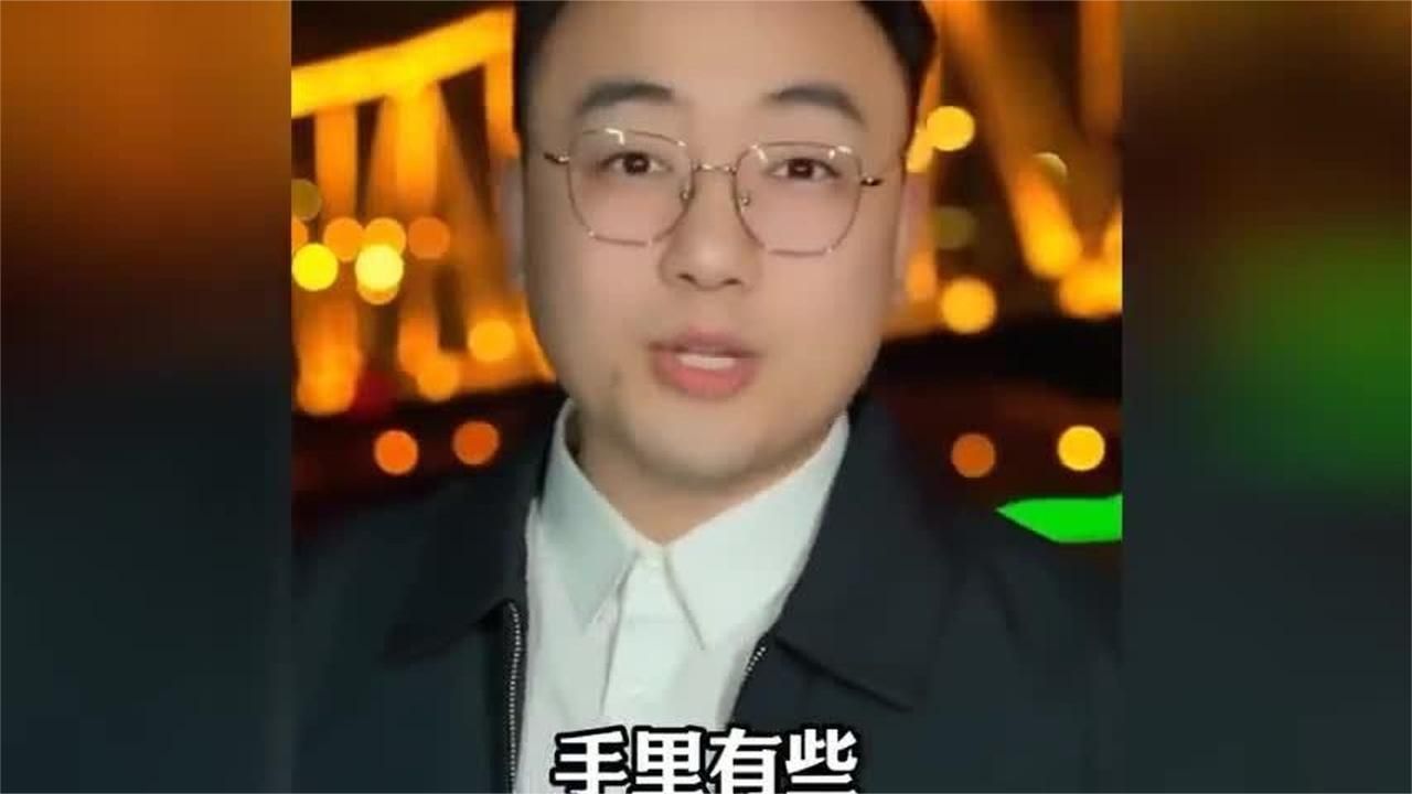 亲子鉴定结果揭晓瞬间：真相浮出水面，全程揪心。