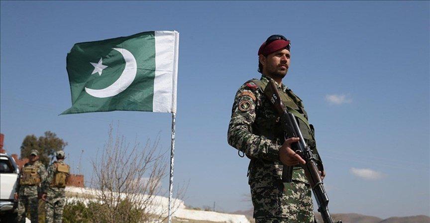 巴基斯坦国防部长阿西夫最近对外界发出了明确警告。他在接受萨马阿电视台采访时说，由