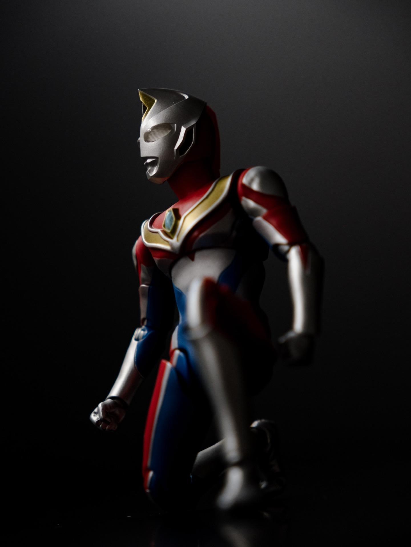 SHF·真骨雕戴拿。童年的回忆
一样的帅气