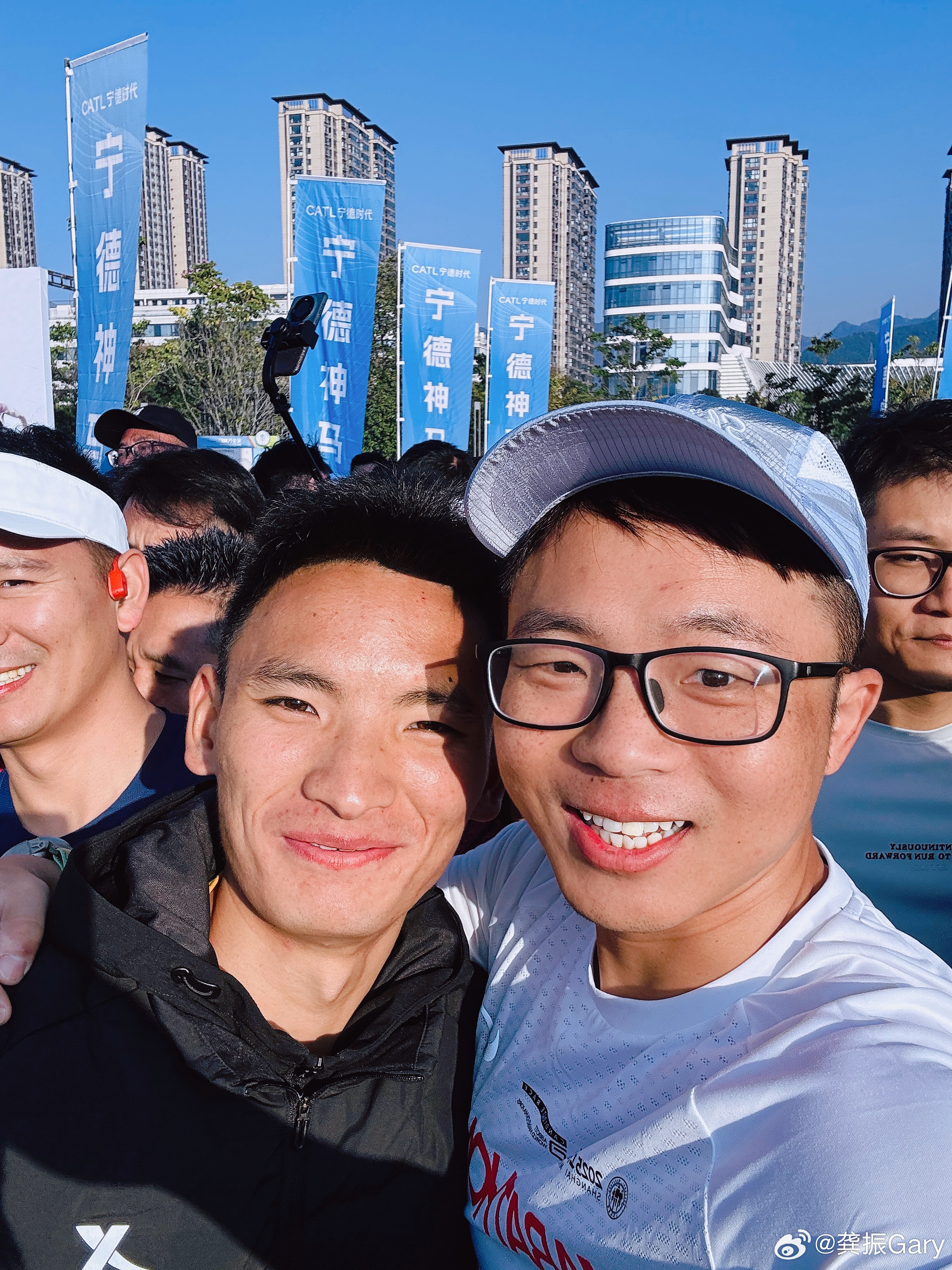 恭喜丰配友，把中国马拉松带进205时代马拉松