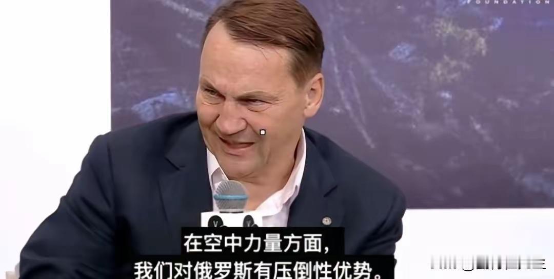 波兰叫板俄罗斯，不知道是针有这个实力还是虚张声势？如果是指望北约为一个波兰出头买