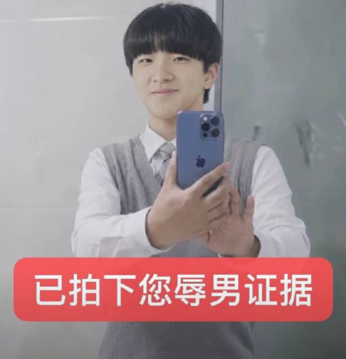 但是这个鹏鹏猪好萌吧毫无违和感 