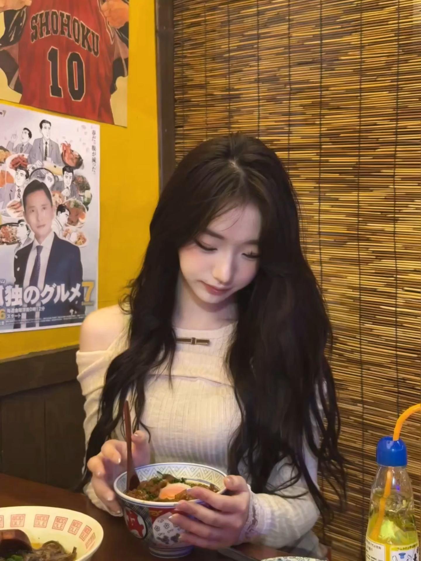 管他是 现在 未来 我陪着你走