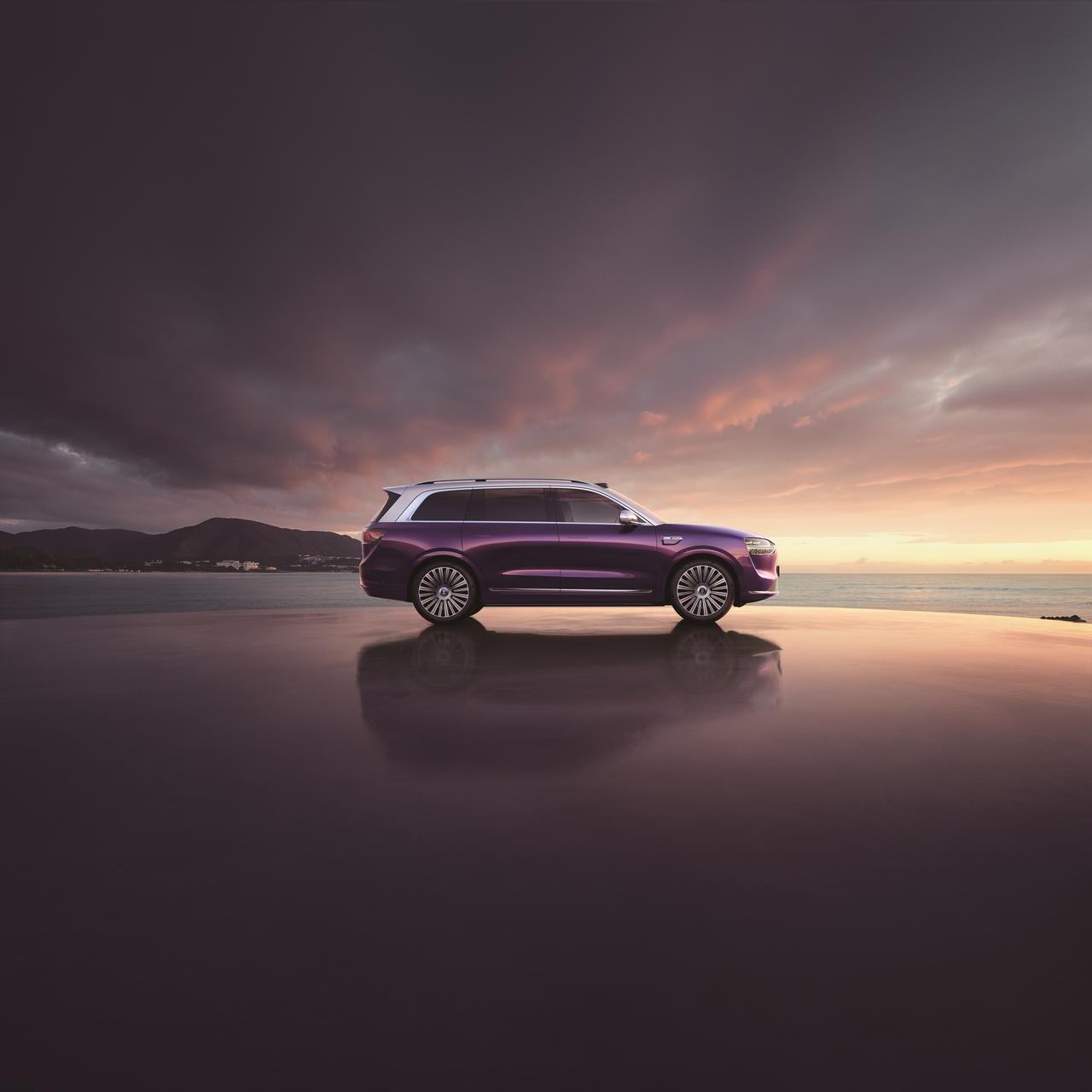 今日的鸿蒙智行技术焕新发布会带来了多个重磅消息！问界M9将同步首发搭载了新一代双