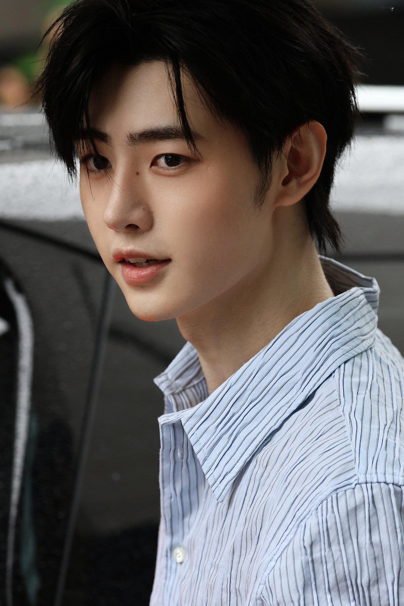我哥哥是小兔 ₍ᐢ..ᐢ₎♡ 