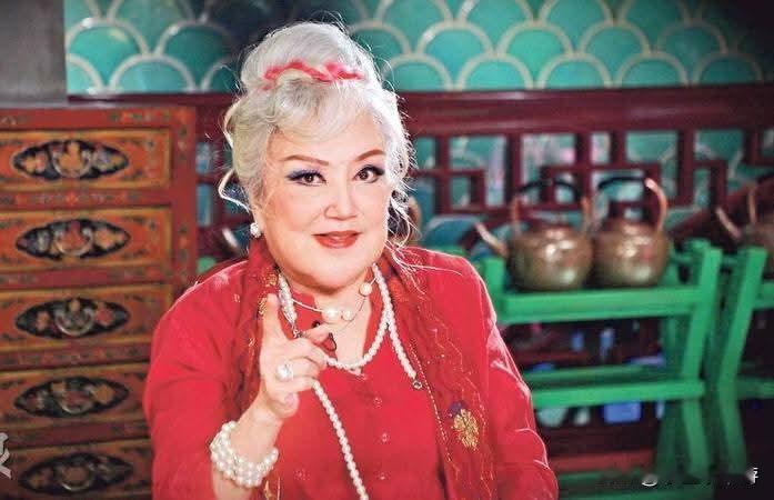 邵音音（英文名：Susan Shaw Yam - Yam ），1950年8月27