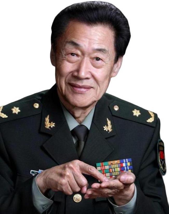 1964年，钱学森在研发东风2号导弹时，发现射程不够，几乎所有人都建议要多加助燃