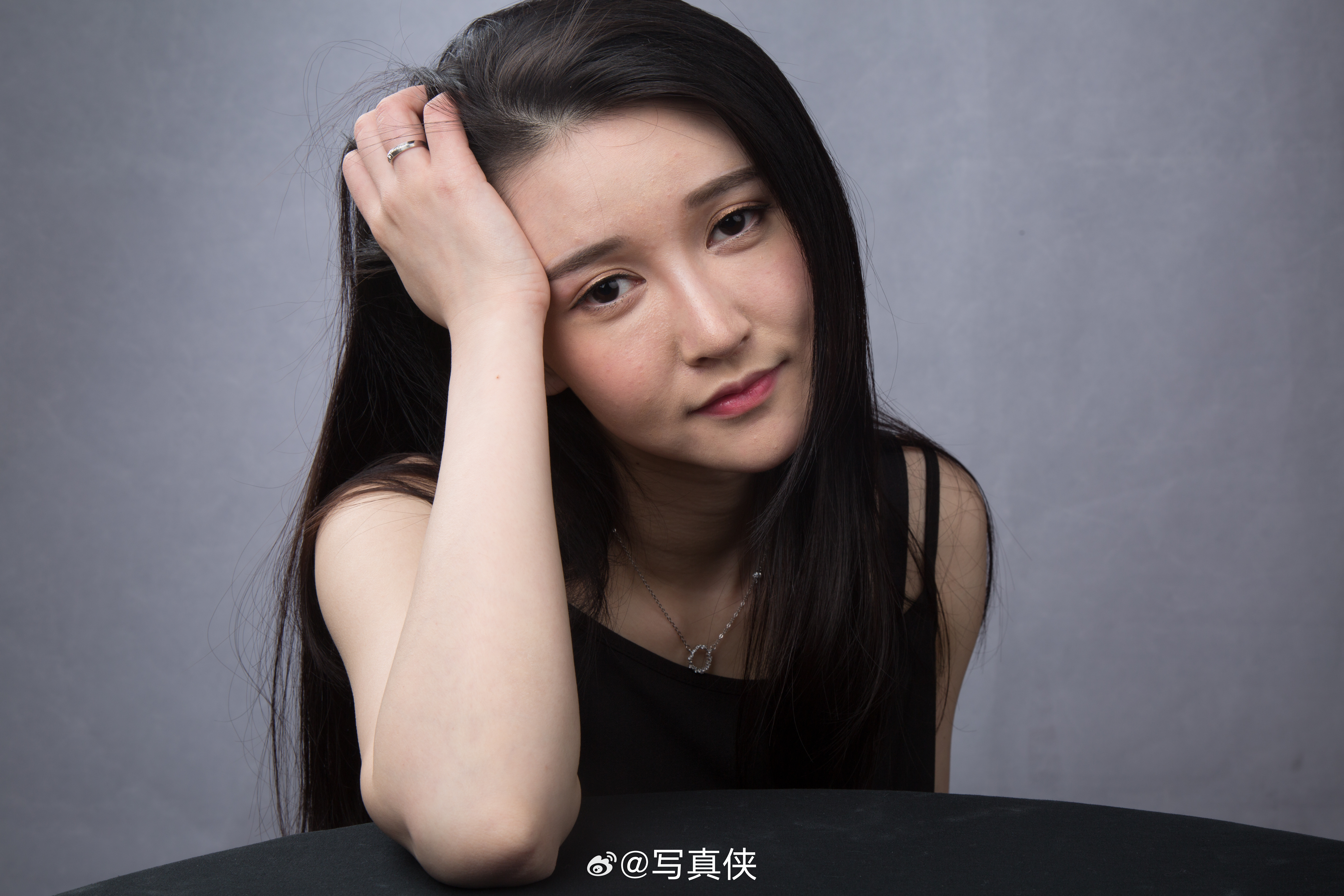 012怼脸拍气质姐姐