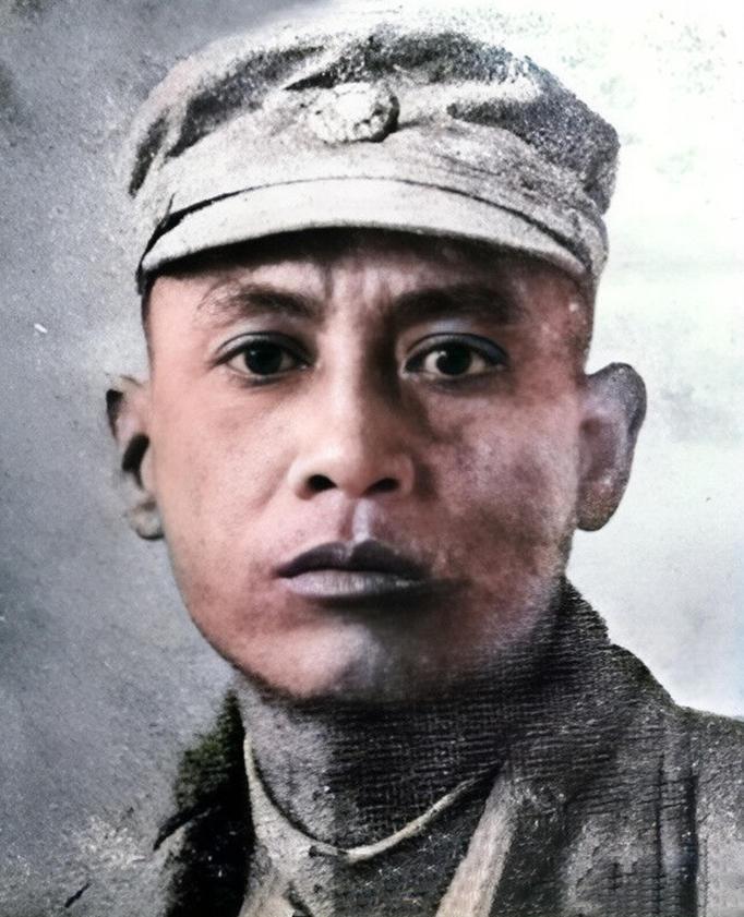 1938年，日军抵达一寺庙，映入眼帘的，是132名一丝不挂、且没了头颅的日军，为