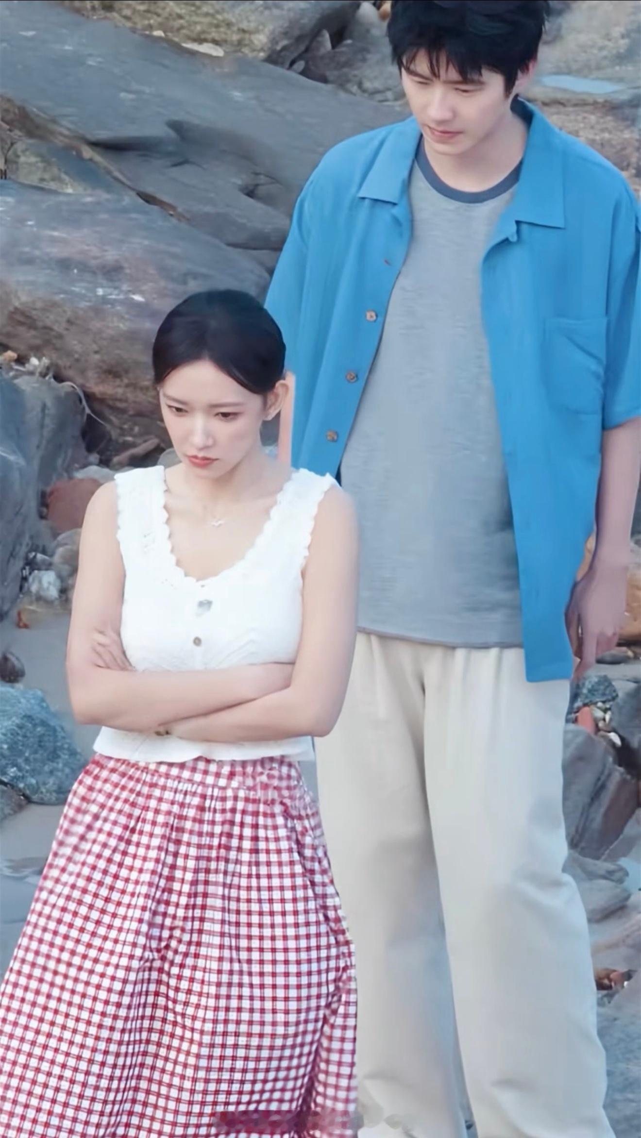 刘昊然程潇《海岛舒服日志》同框路透！