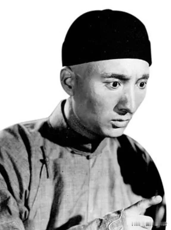 新中国文艺作品中的七位地主恶霸形象：
1、黄世仁
源自延安鲁迅艺术学院创作的现代