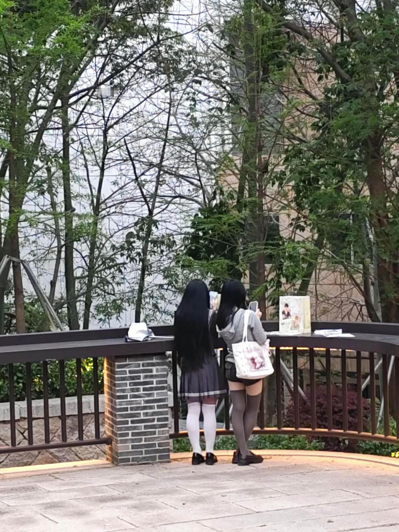 一切的爱 恨 都是自寻烦恼往年今日的旅游足迹 慢下來看世界記錄自己的足跡