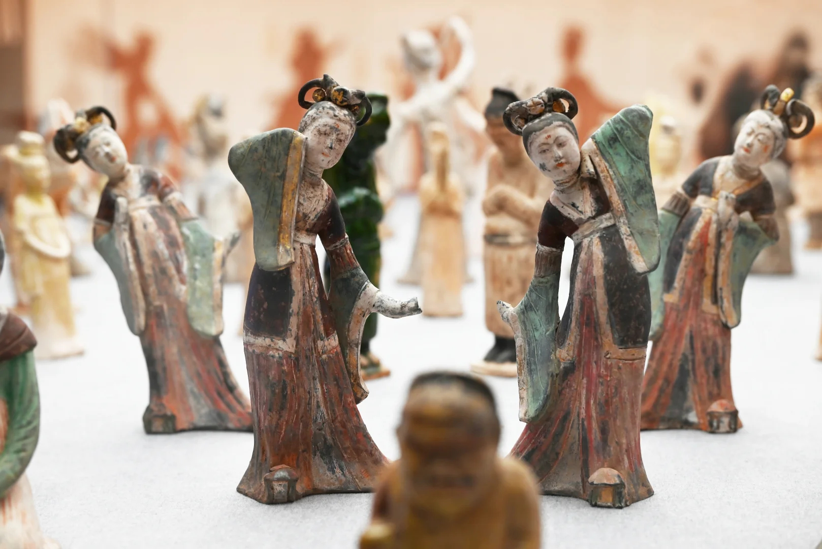 唐代的彩绘舞俑｜凝固的霓裳羽衣曲（by.砚雪卿） ​​​