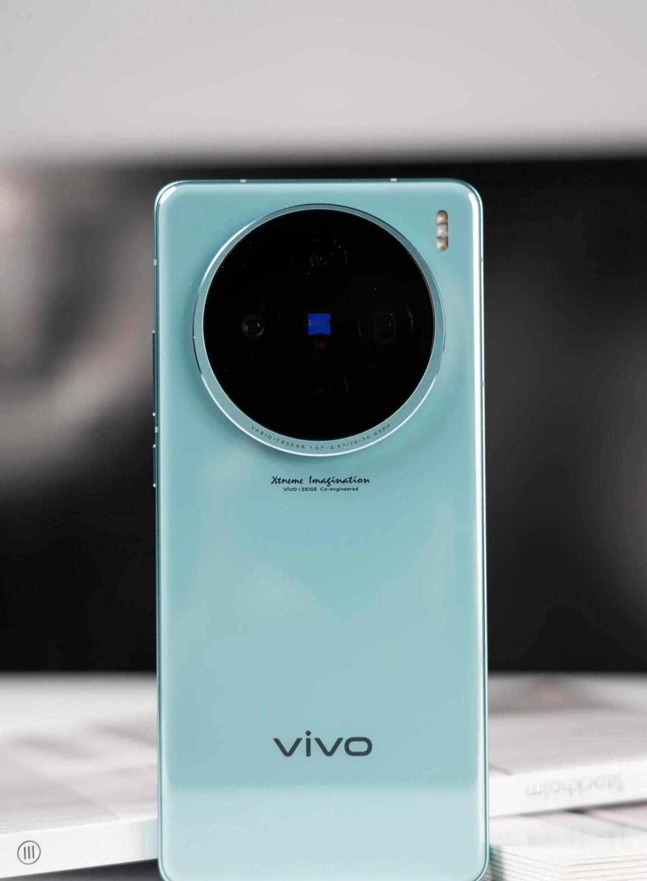 vivo X100S真实上手体验：这就是你想要的直屏旗舰小编拿到的手机，用了半个