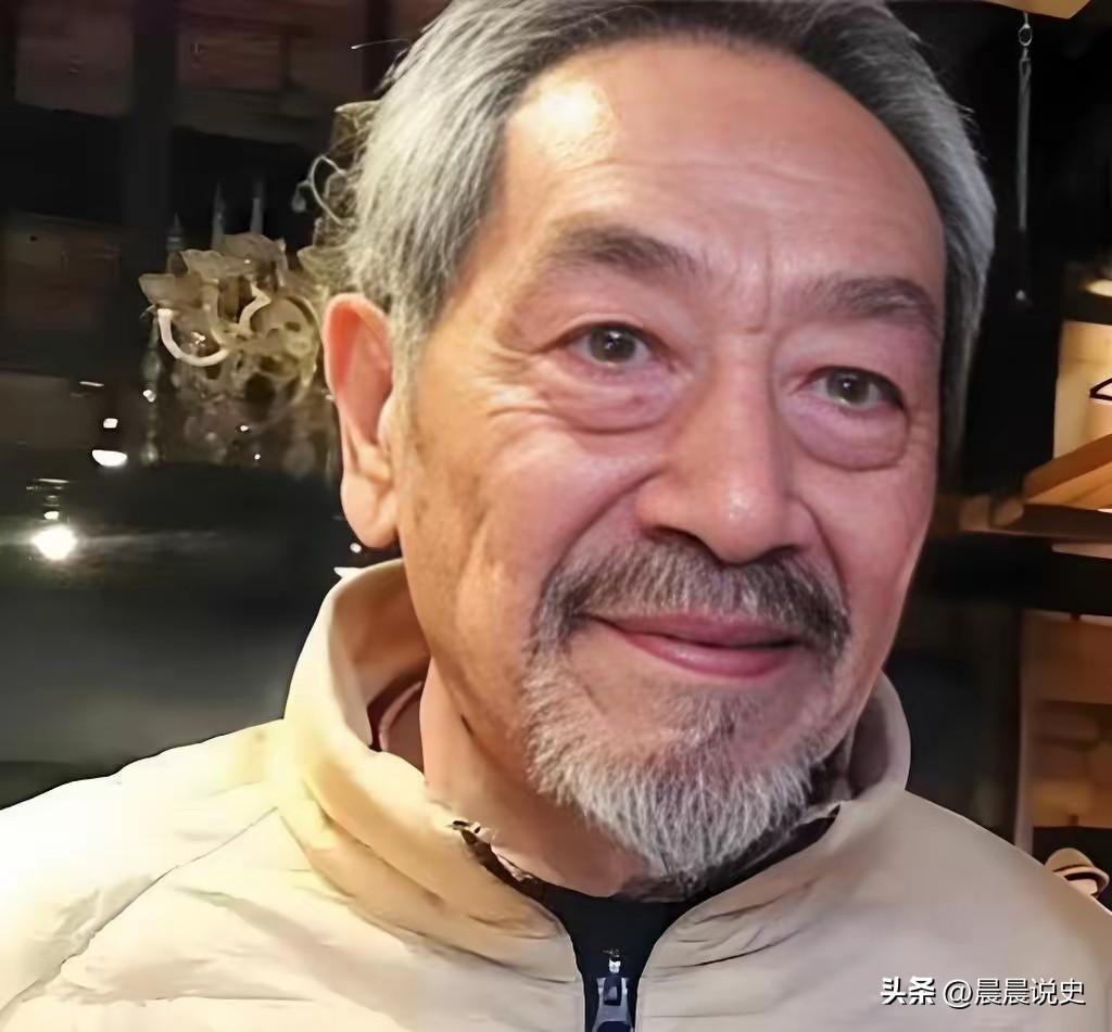 80岁王奎荣仍奔波拍戏，藏着普通家庭最真实的生计与担当
 
2026年，王奎荣已