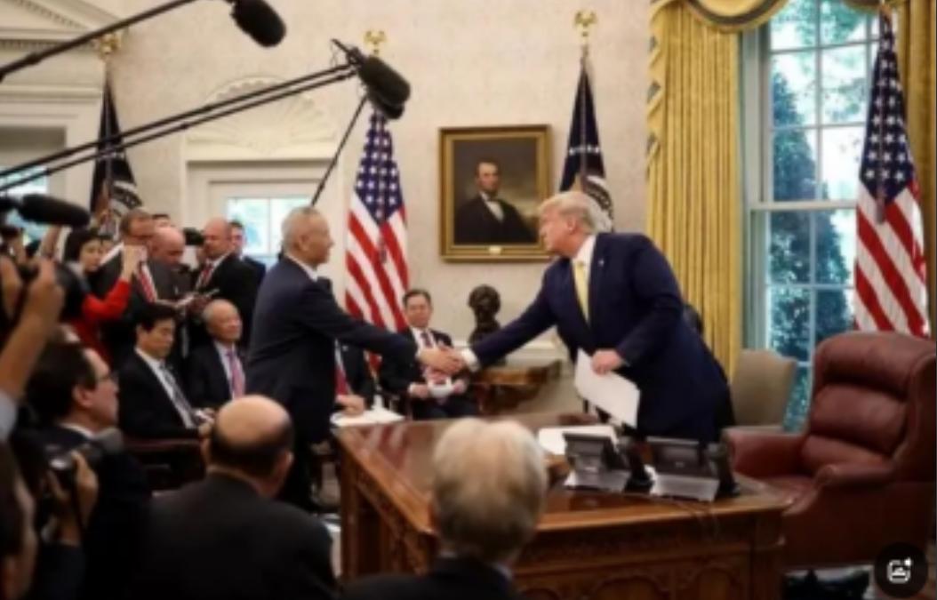 美国对中国的种种打压，目的就只有一个：要中国大量企业倒闭，让大量工人失去工作，让