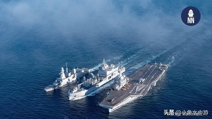 法国总统马克龙在塞浦路斯表示，将增派八艘巡防舰和两艘两栖舰前往红海和东地中海执行