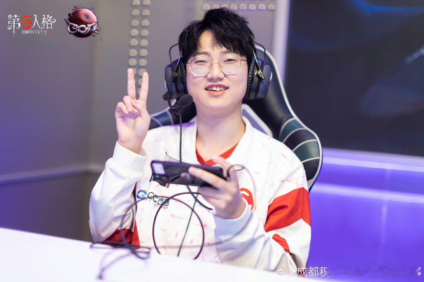 第五人格赛事[超话] 战队陆陆续续交名单了 大家满意吗？有特别惊喜的吗 