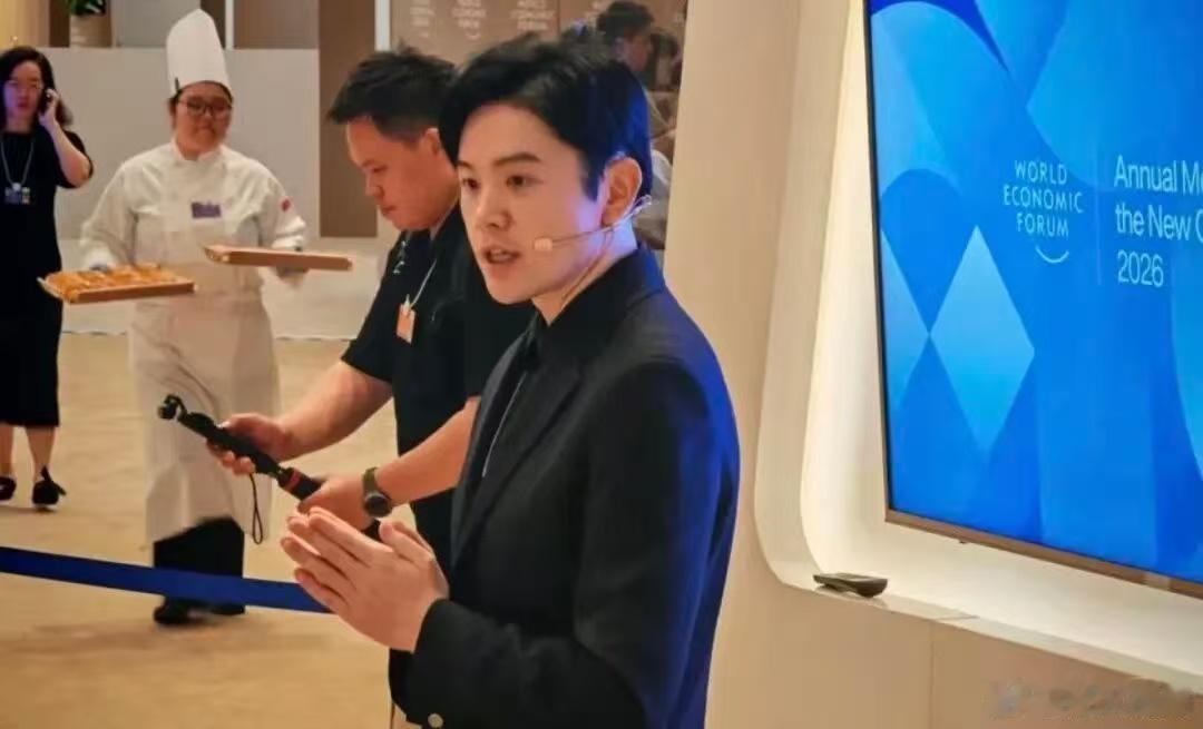 追觅"全员自媒体"计划叫停。 多方信源证实，俞浩此前推行的"全员每天发3条视频推