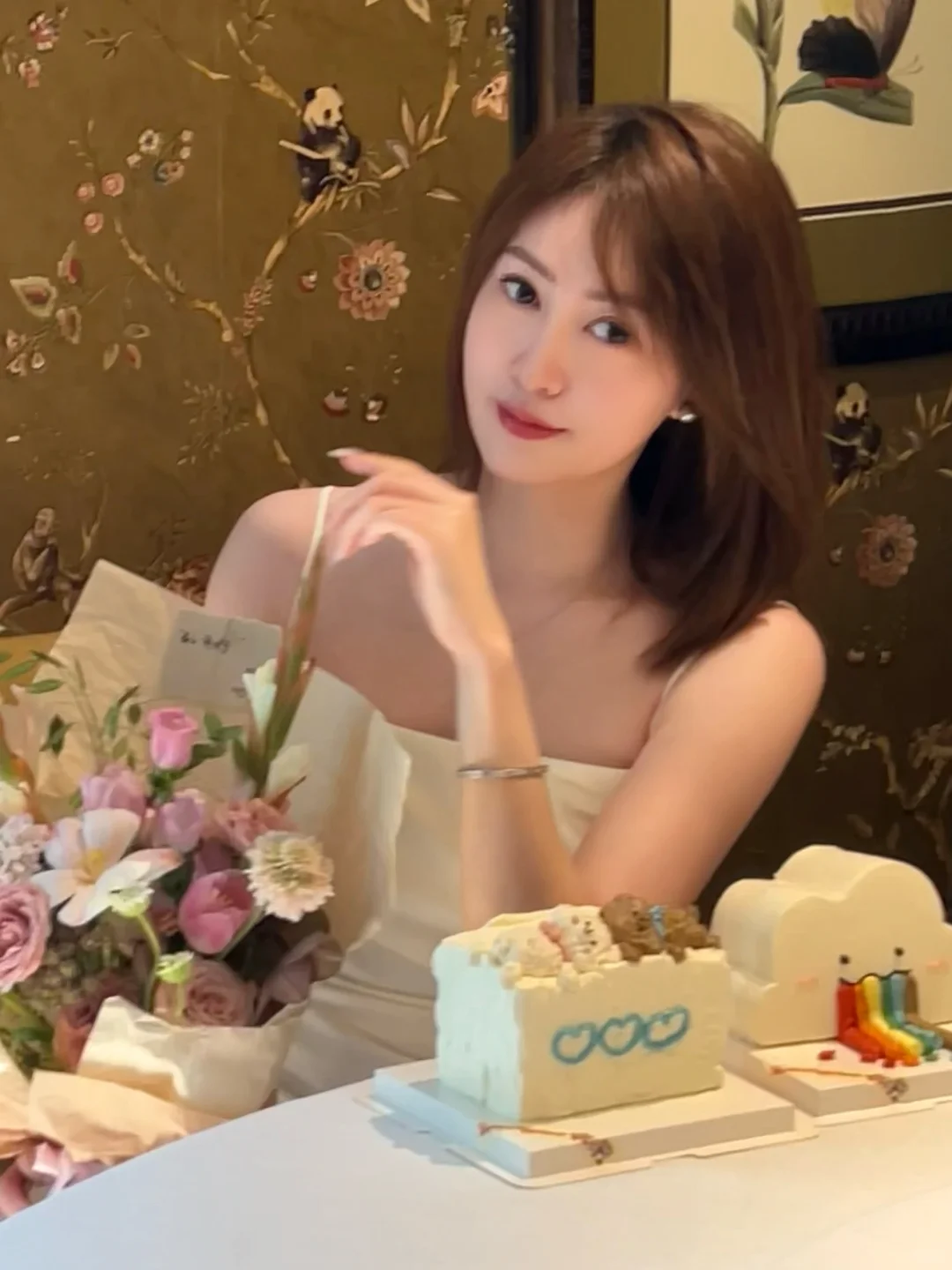 像云一样快乐🎂