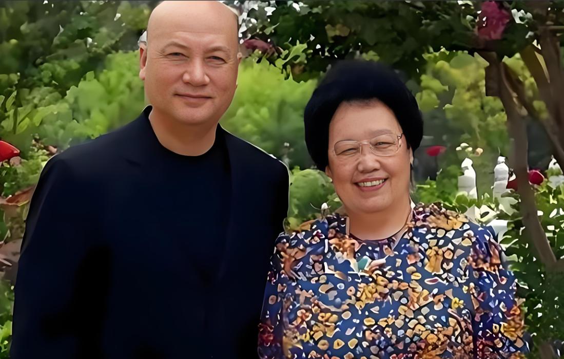 “女儿国国王”陈丽华去世了，能给唐僧迟重瑞留下什么，让外界真的很疑惑。
提到唐僧