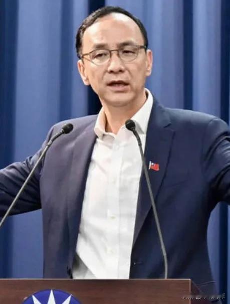 国民党越来越完蛋。蔡英文当局“党产会”今天要求国民党移转持有的中投公司、欣裕台公