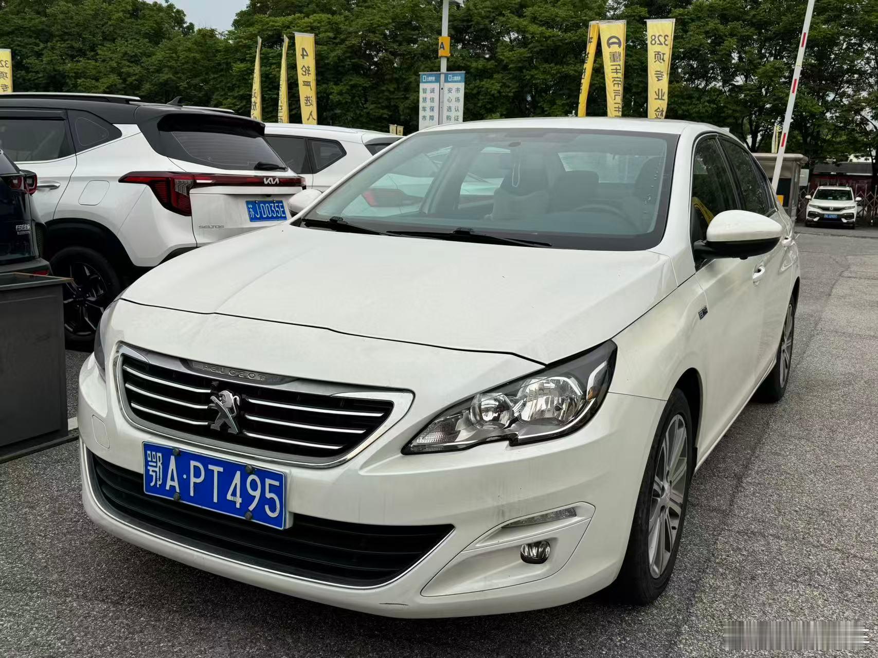 现在的车是真便宜 拿下一台便宜的练手代步车 16年上牌1.6T豪华版408  1