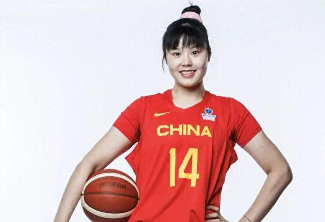 不是长期签约！李月汝为何选择加入山西女篮，三点原因讲清楚