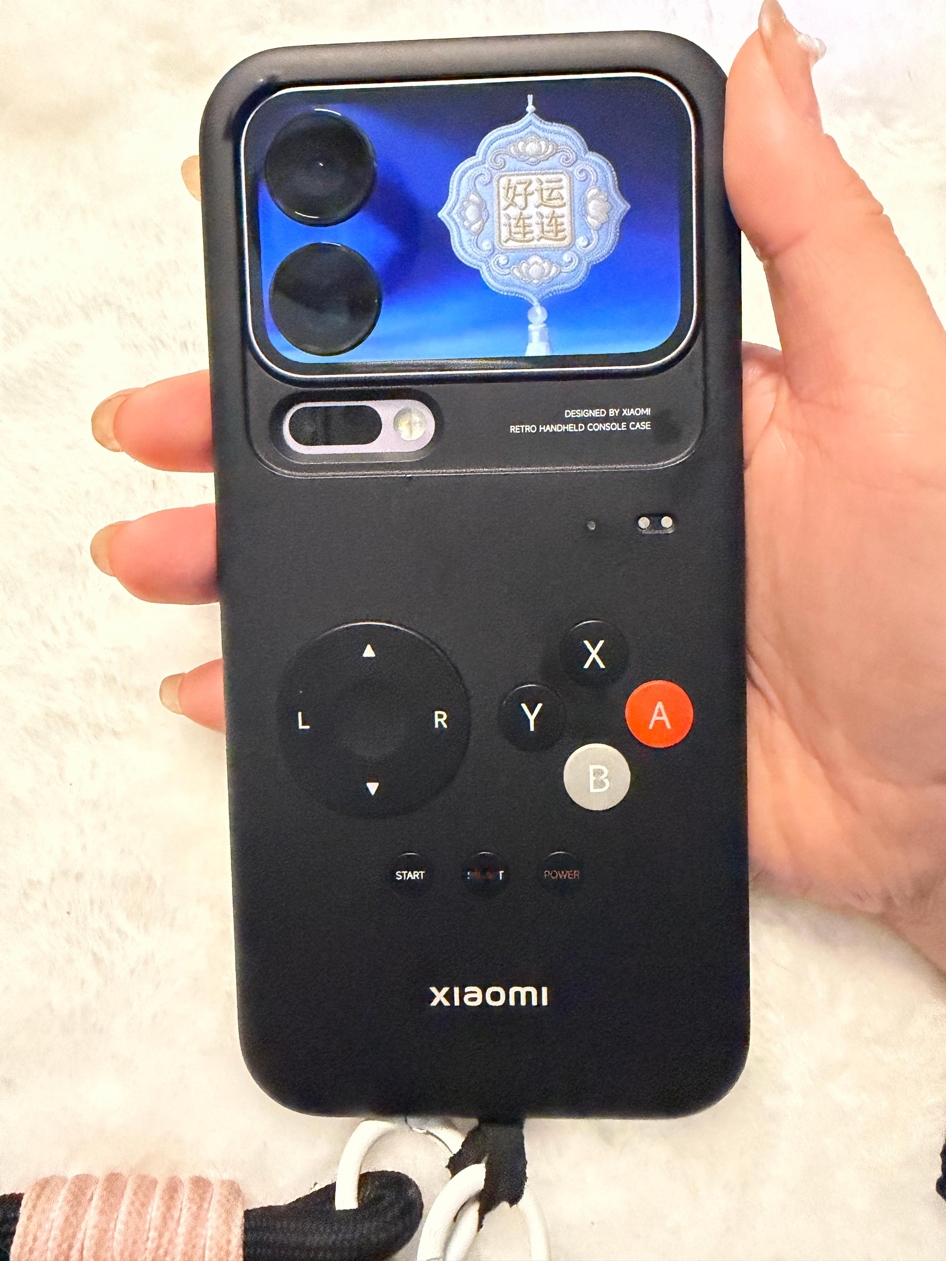 你们的大圈老师，也不打算装了。直接摊牌~目前，手握全球顶尖科技产品苹果手机 ➕小