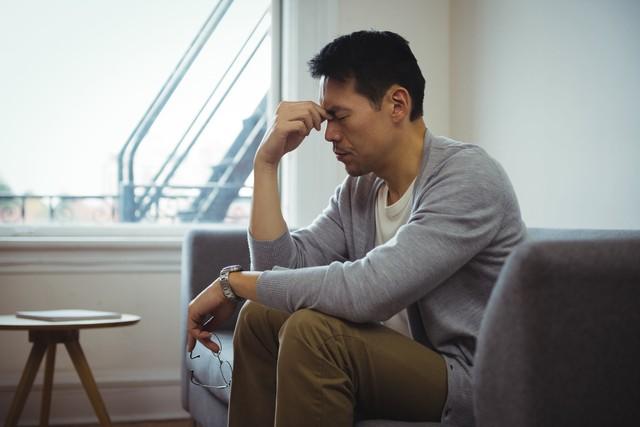 中年男人不爱家却离不开家，所以，出轨了也不会离婚
中年男人既想追求自由，又害怕失