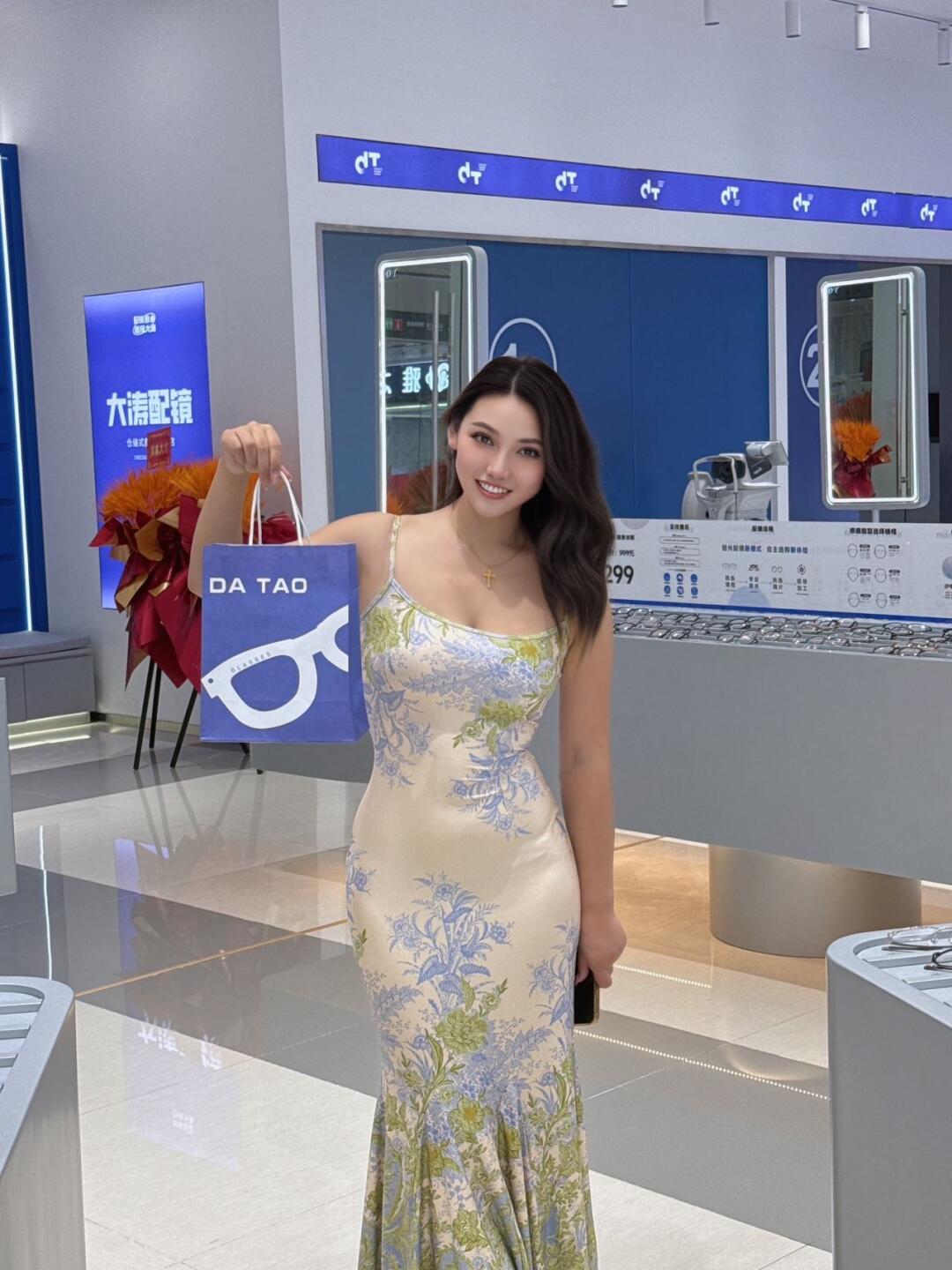 昆山眼镜控速来‼️19元拿下防蓝光眼镜👓